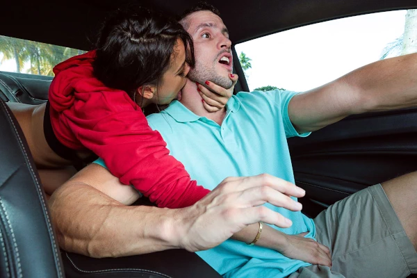 Monster Curves / Realitykings - Luna Star Driver Meets Dom / 28.5.2019