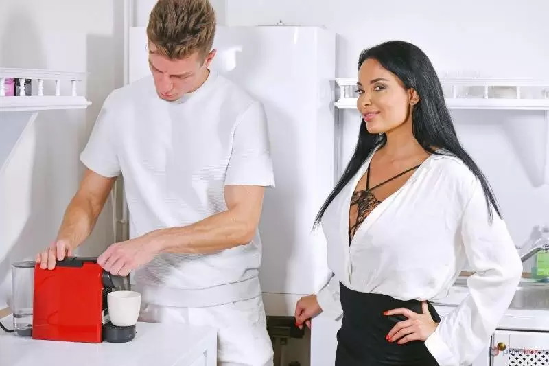 New  Anissa Kate Sex Crazed Cougar Gets All Holes Fucked By Youthful Stud (02-10-2025) Anal  Hardcore  Milf  Bigtits  ILUVY  lulustream.com  savefiles.com